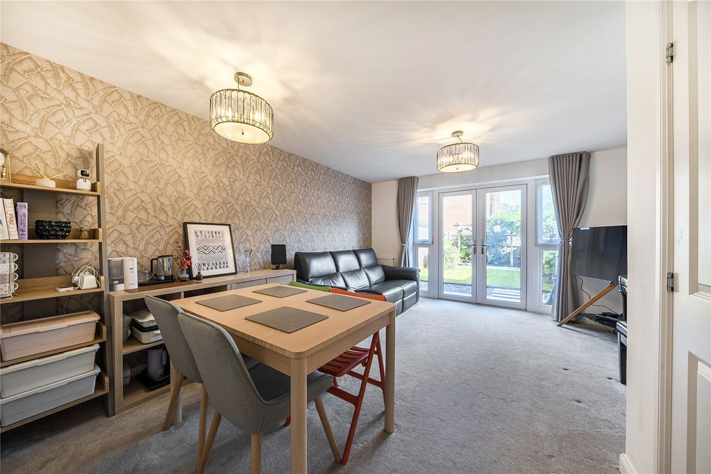 Property photo 3 of 22 Picture No. 31