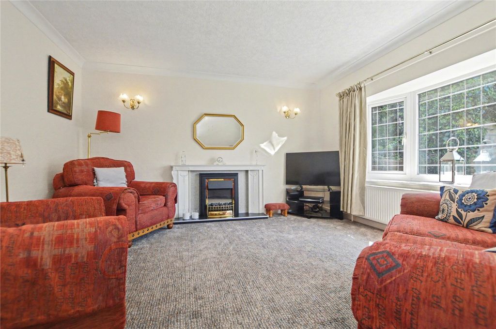 Property photo 2 of 16 Picture No. 02