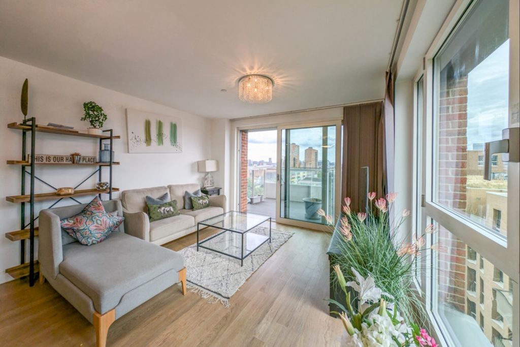 Property photo 2 of 13 Photo 2