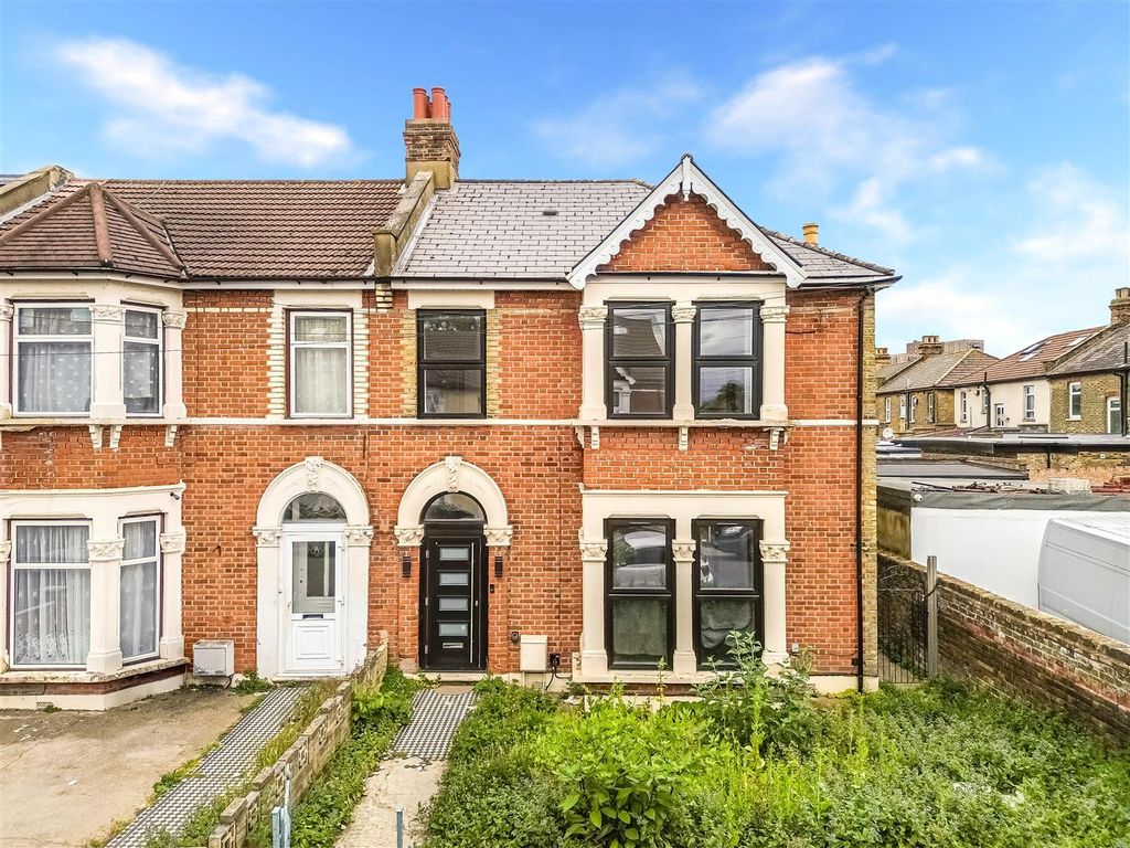 Property photo 1 of 39