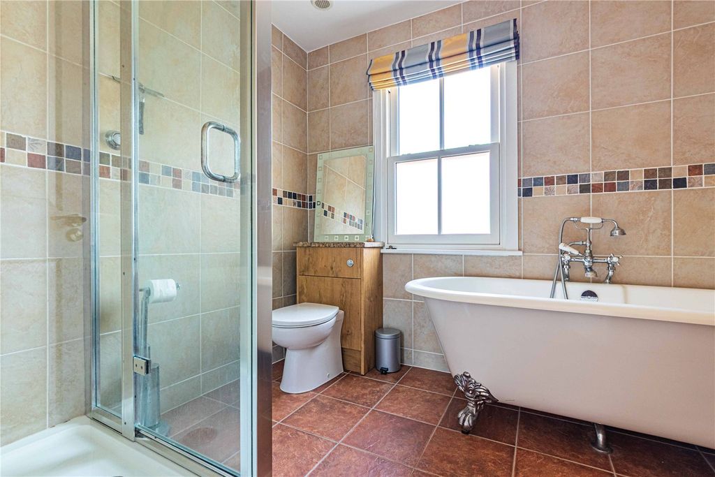 Additional image 20 of 4 bed terraced house to rentThe Old Bakery, Grange Road, Letchmore Heath WD25