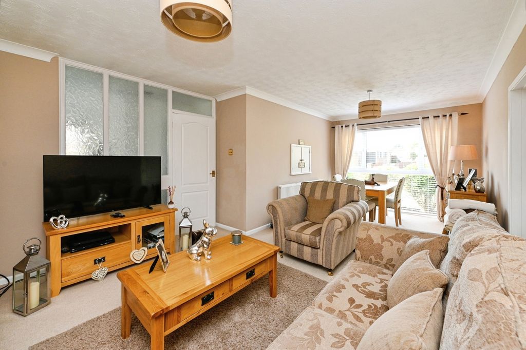 Property photo 3 of 14 Pbox-Img.Jpg