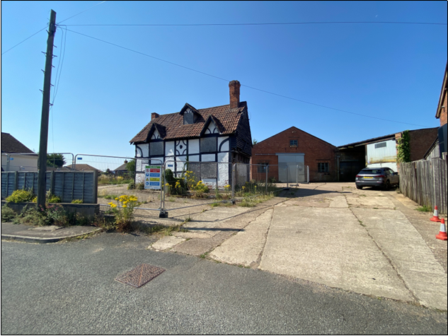 Property photo 1 of 1