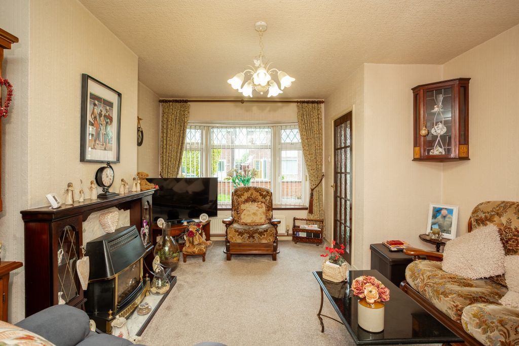 Property photo 2 of 23