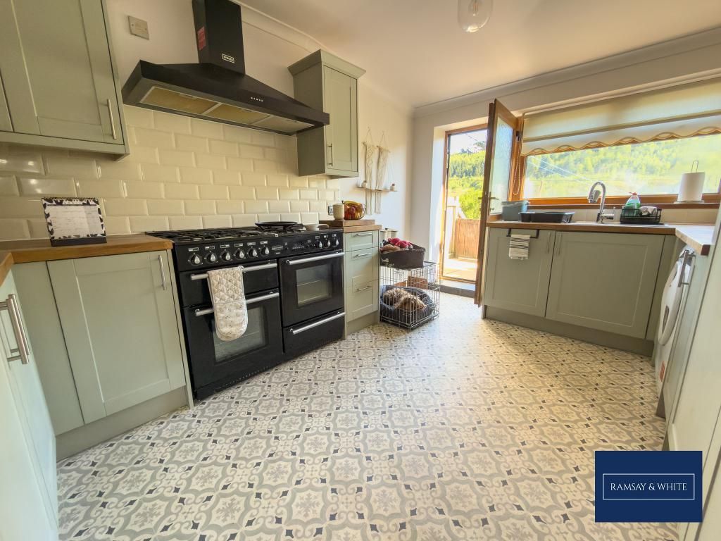 Property photo 2 of 15 Photo 2