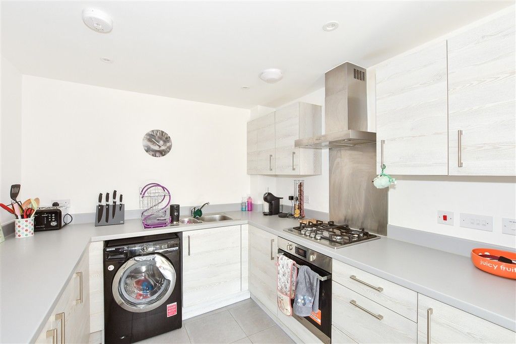 Property photo 1 of 5 Kitchen