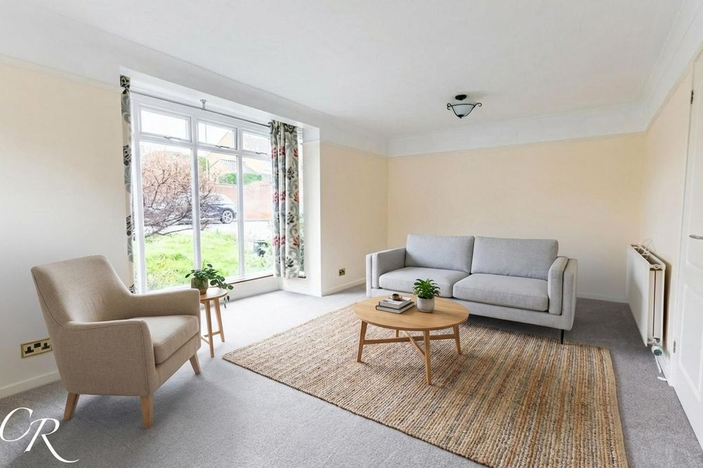 Property photo 3 of 19