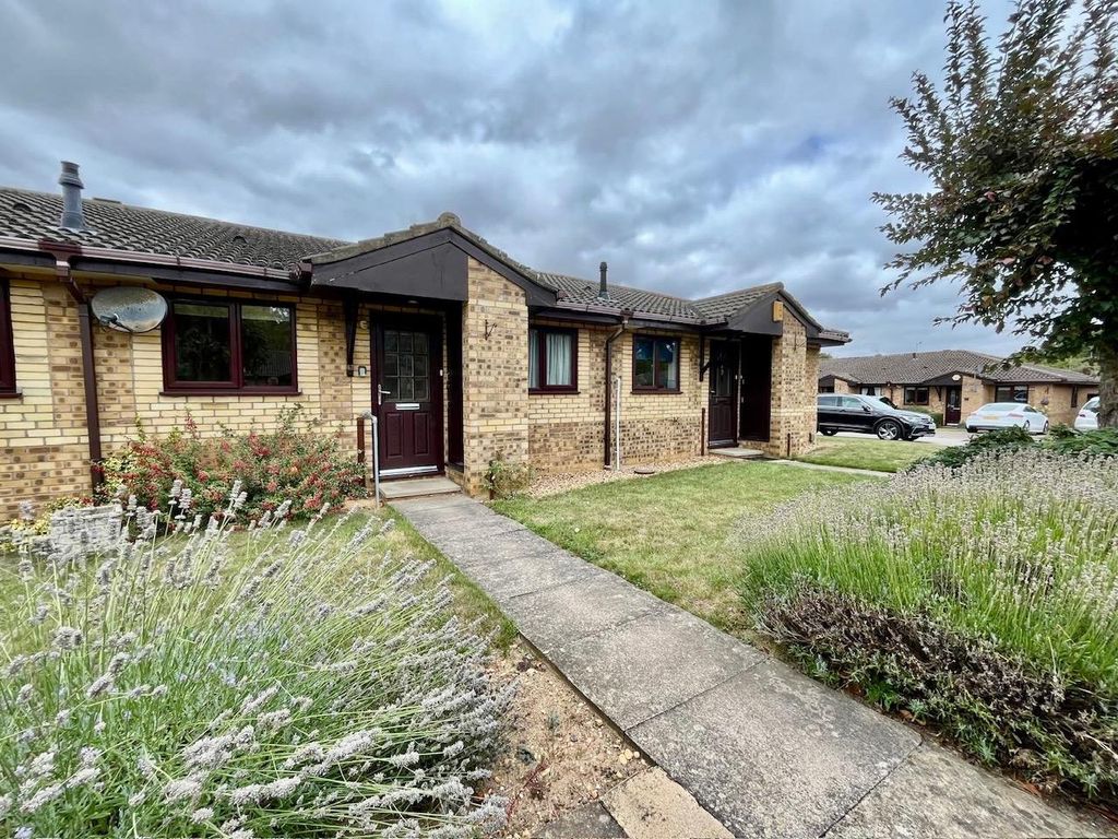Property photo 1 of 12