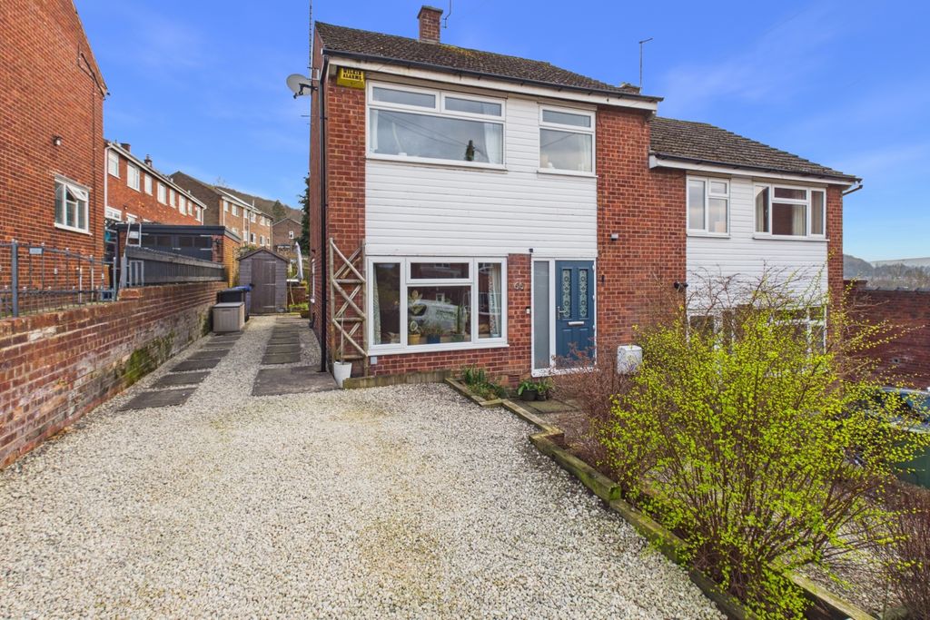 Property photo 1 of 25 Front External