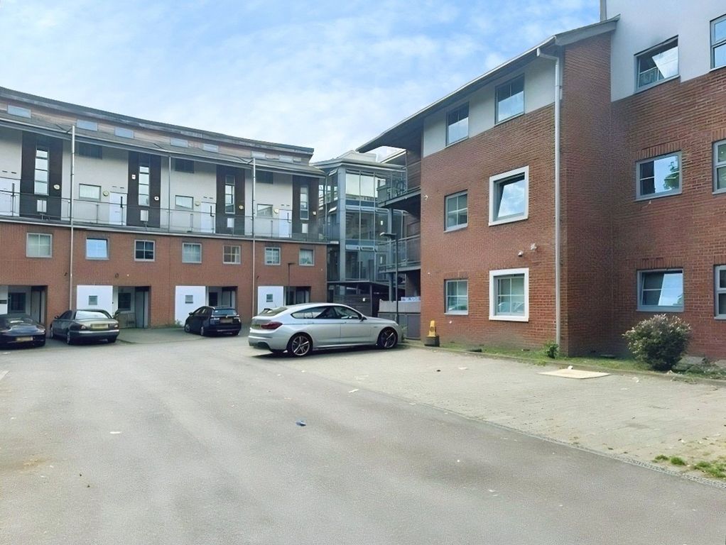 Property photo 1 of 10 Picture No. 16