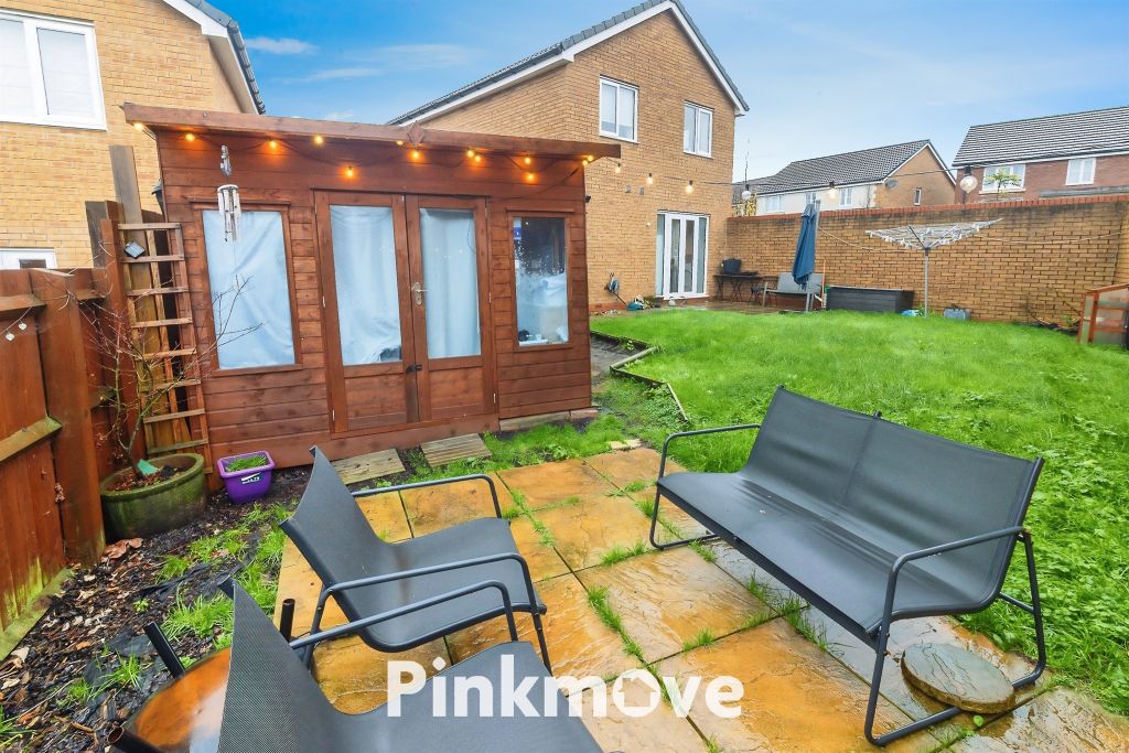 Property photo 2 of 21