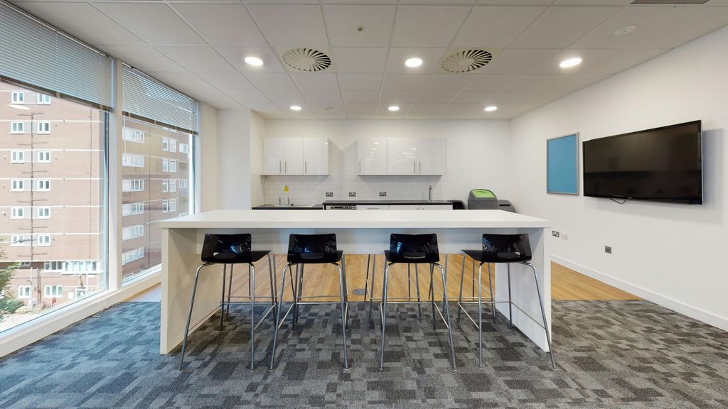 Property photo 3 of 13 Lorenzmansellstreet3Rdfloorkitchen.Jpg