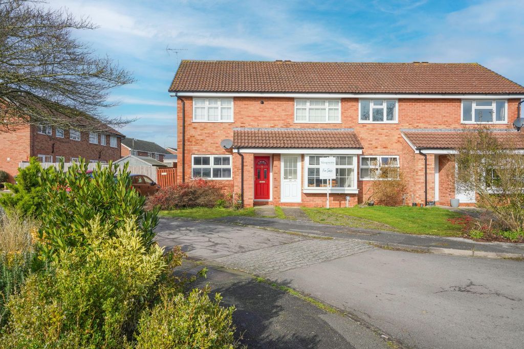 Property photo 1 of 12