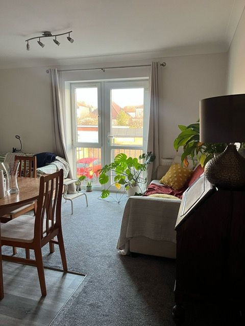 Property photo 2 of 12 Living Room