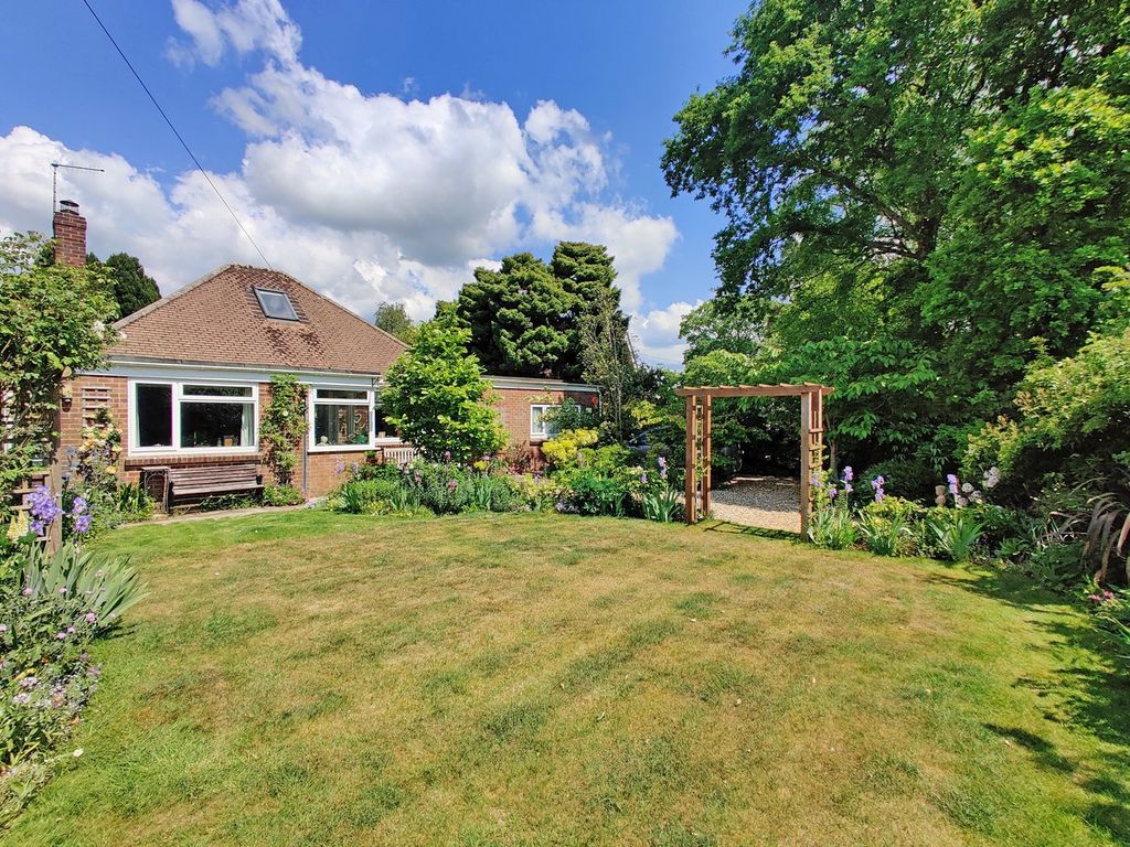 Property photo 1 of 22