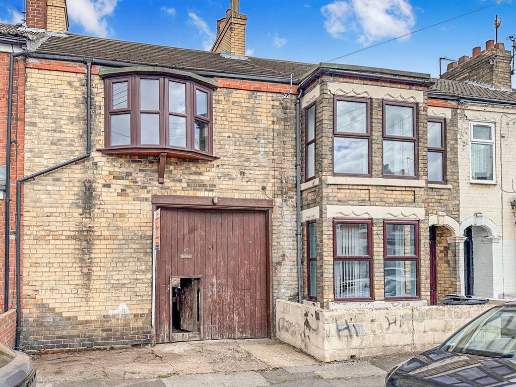 Property photo 1 of 10