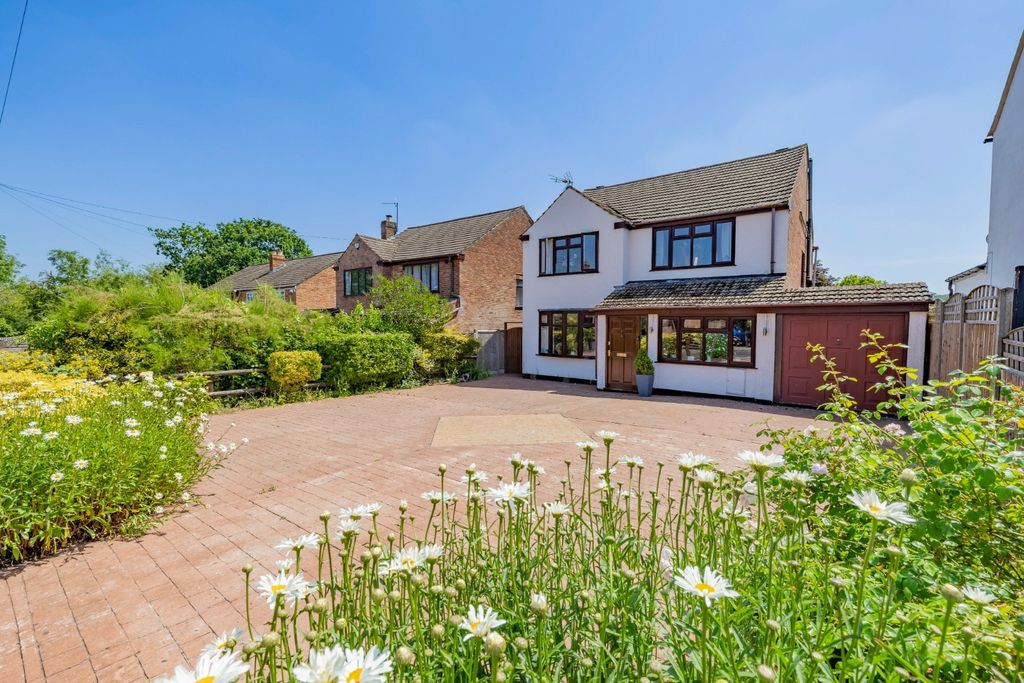 Property photo 2 of 62 5235512