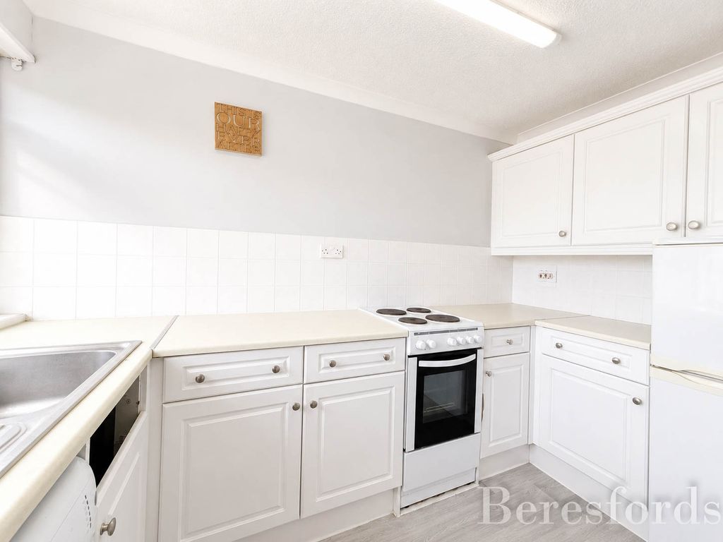 Property photo 3 of 11 Picture No. 23