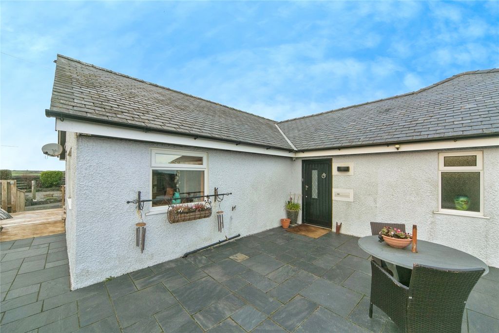 Additional image 18 of 4 bed bungalow for saleLlannerch-Y-Medd, Isle Of Anglesey LL71