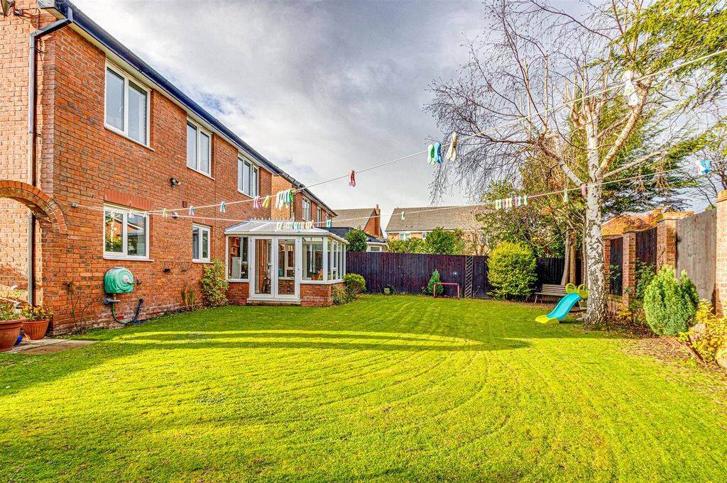 Additional image 29 of 4 bed detached house for saleWaystead Close, Northwich CW9