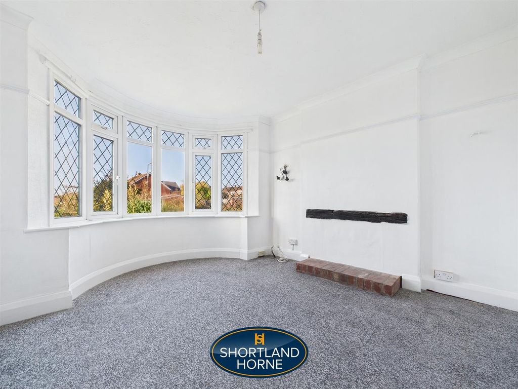 Property photo 3 of 16 Cam01906G0-Pr0636-Still002.Jpg