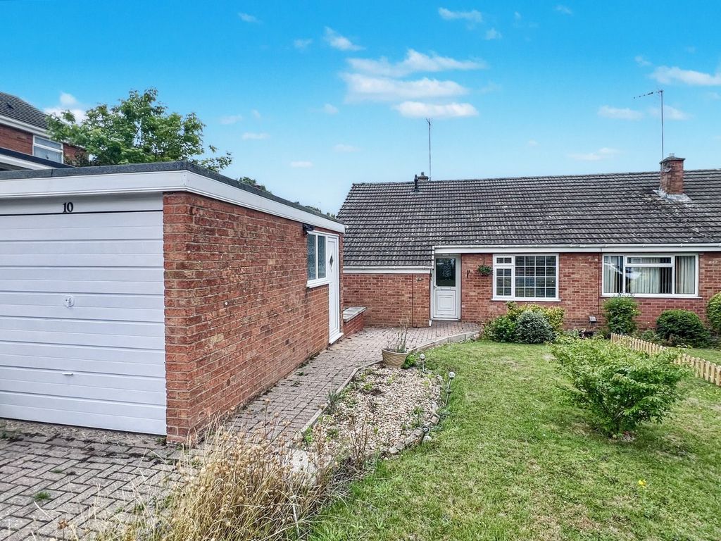 Property photo 1 of 9