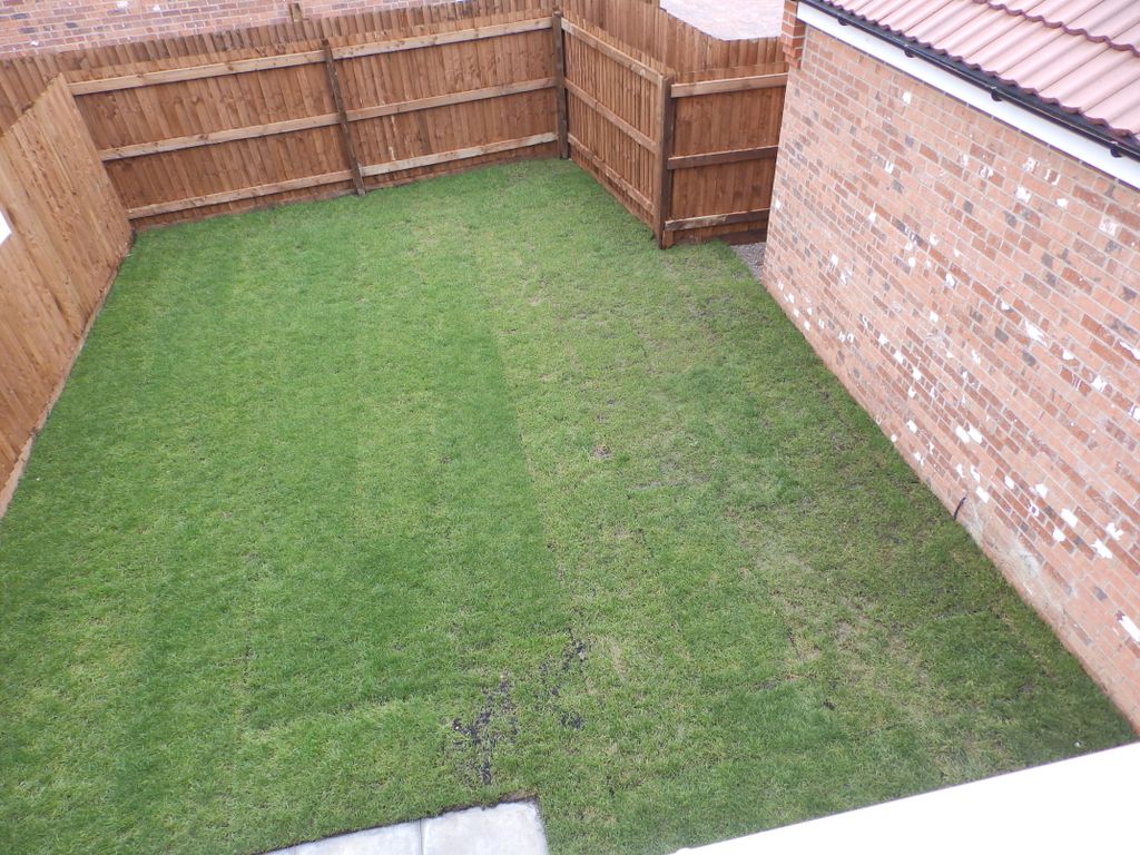 Property photo 2 of 11
