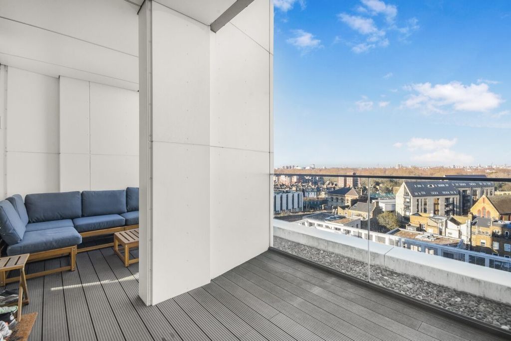 Property photo 2 of 15 Dsc_3904_High