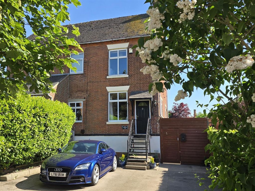 Property photo 1 of 36
