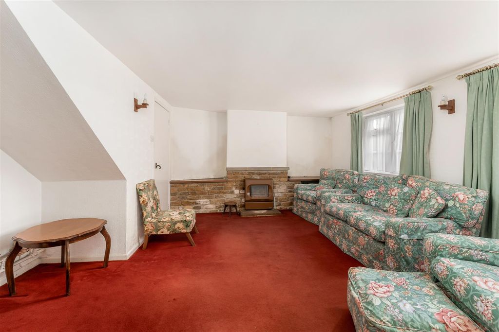 Property photo 2 of 14 Merrys Cottage, Culworth-11.Jpg