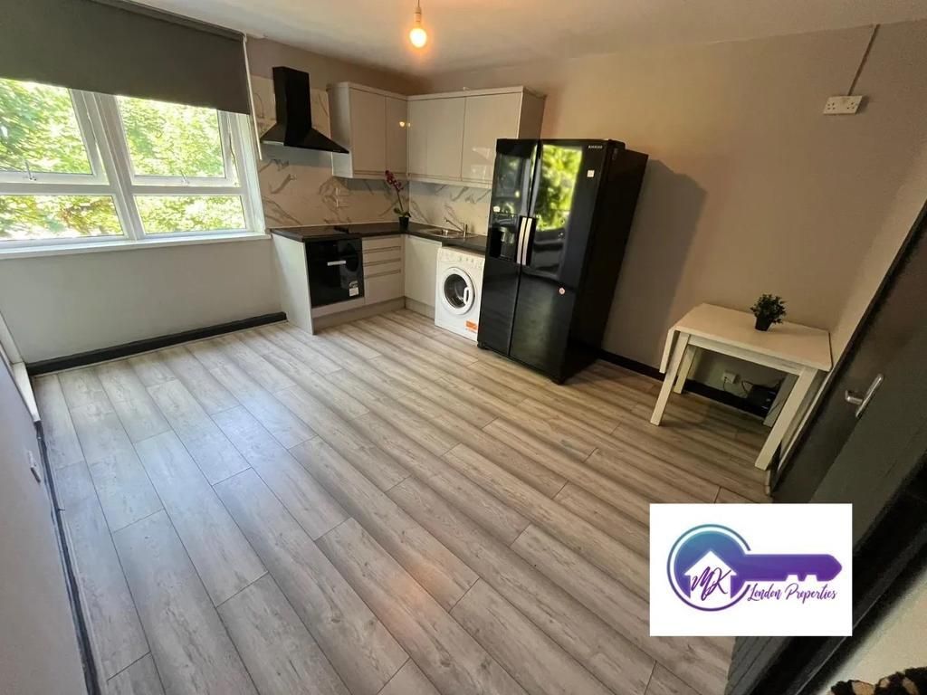 Property photo 3 of 8 Photo 3