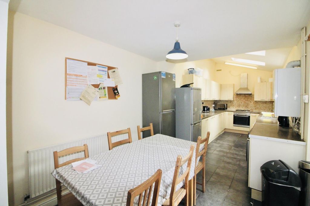 Property photo 3 of 14 Dining/Kitchen Areas