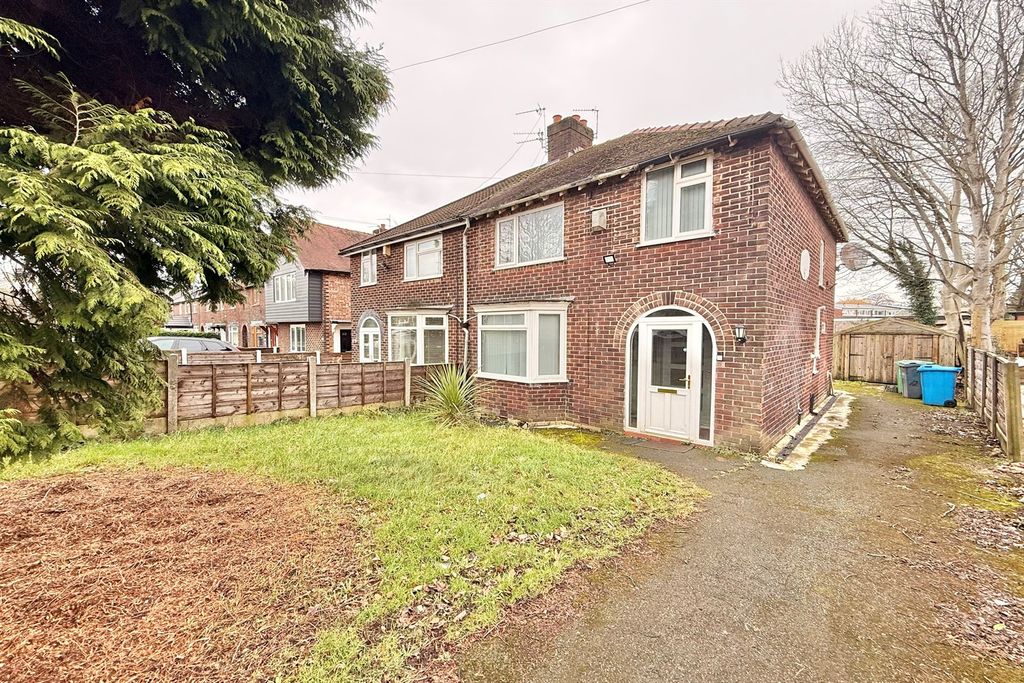 Property photo 1 of 13 (Main)