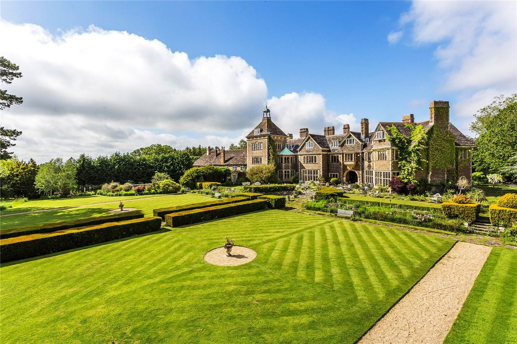 Property photo 1 of 23 Sedgwick Park House