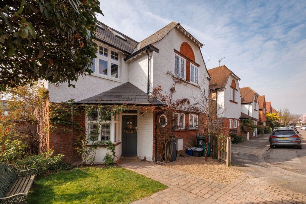 Property photo 1 of 19