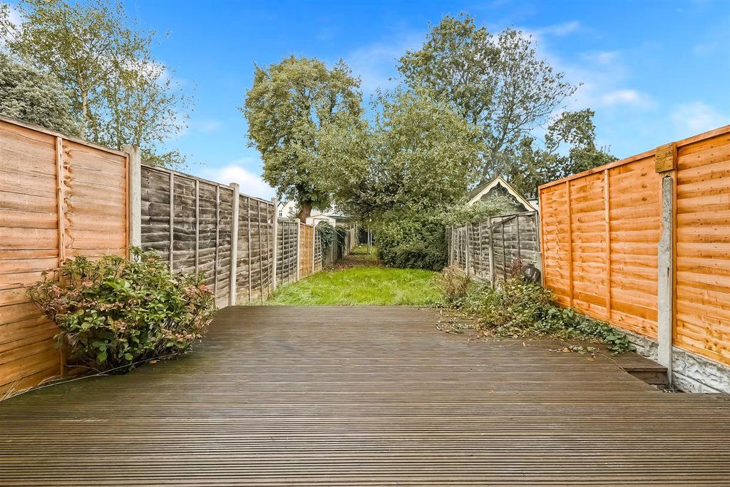 Property photo 2 of 19 02.Jpg