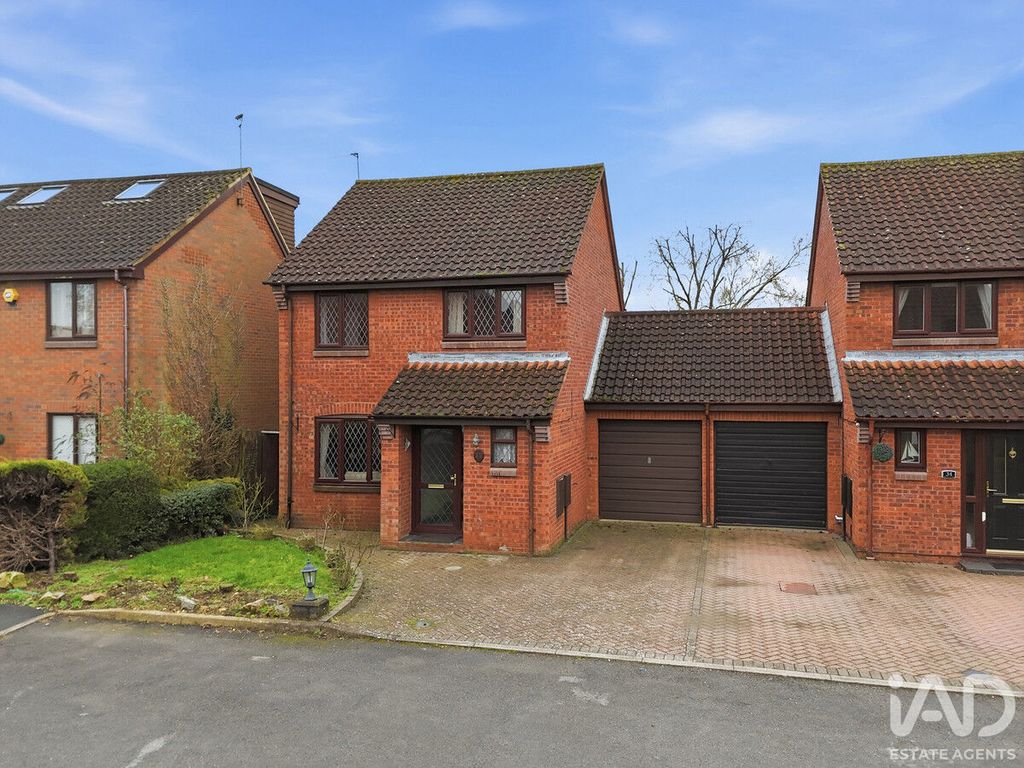 Property photo 3 of 21