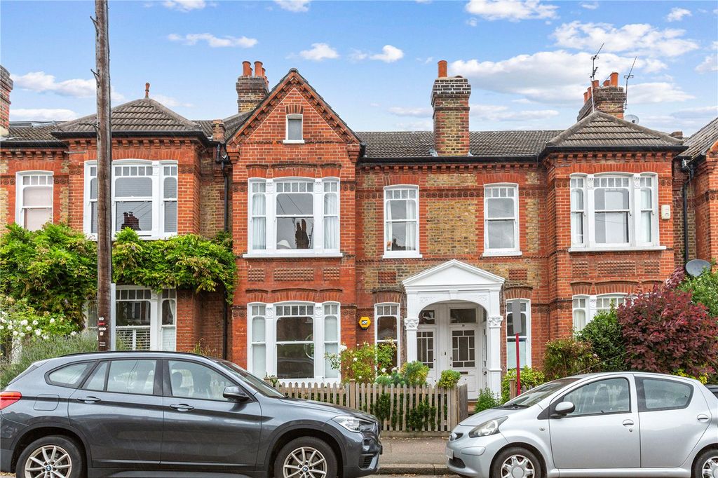 Property photo 1 of 11 Exterior Front