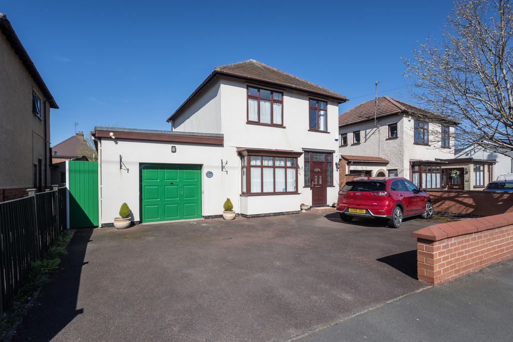 Property photo 1 of 21