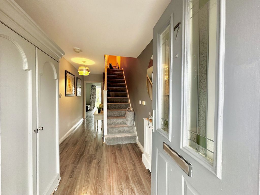 Property photo 3 of 29