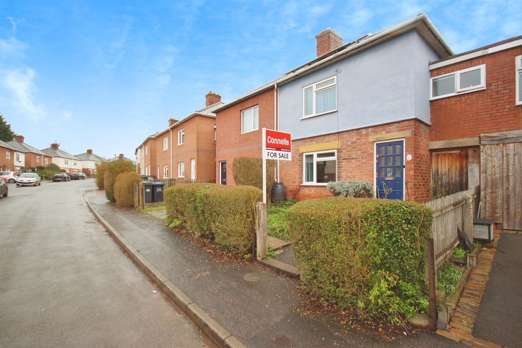 Property photo 1 of 11