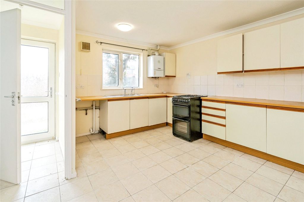 Property photo 1 of 13 Picture No. 14