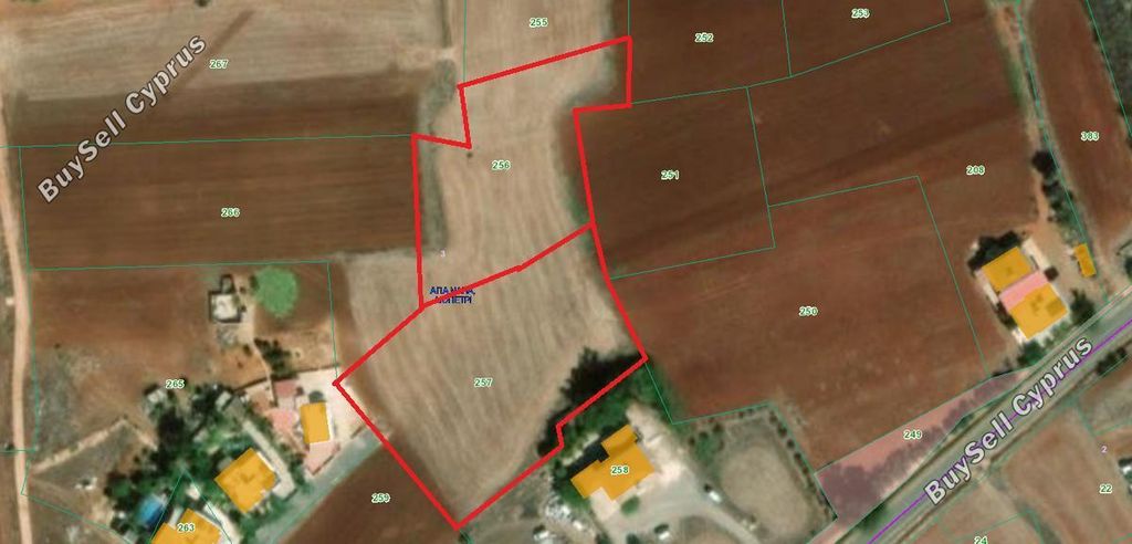 Property photo 1 of 11