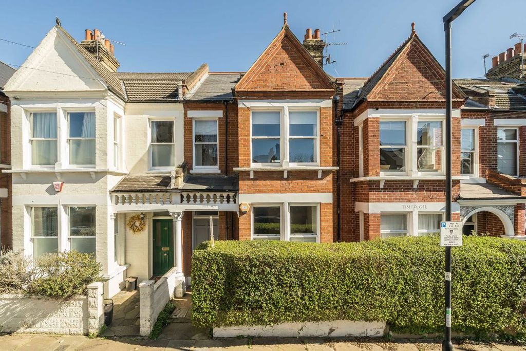 Property photo 1 of 7