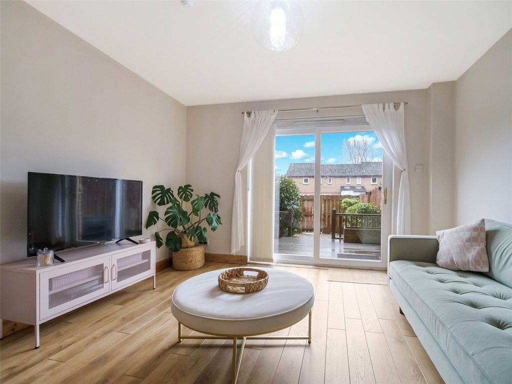 Property photo 2 of 16 Picture No. 04