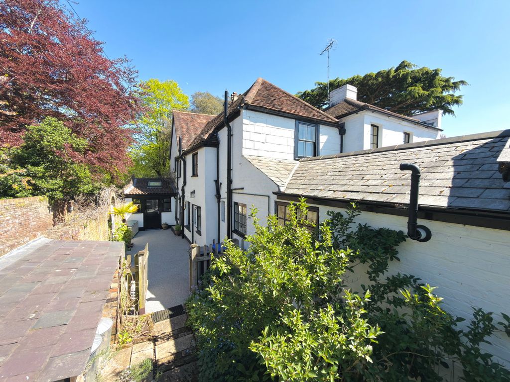 Additional image 30 of 5 bed detached house for saleBangors Road South, Iver SL0