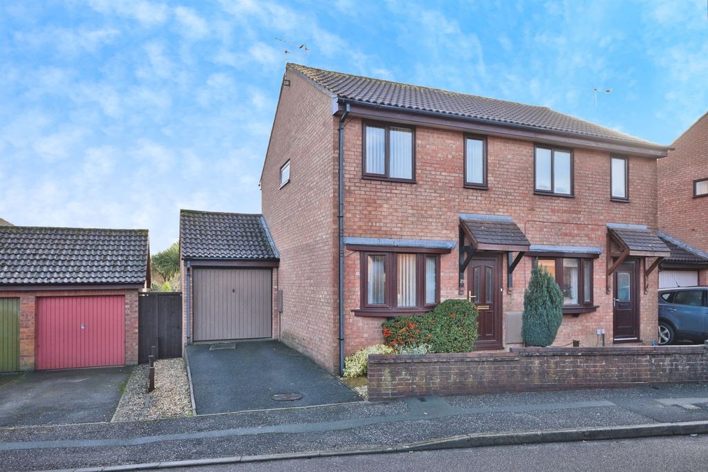 Property photo 1 of 14