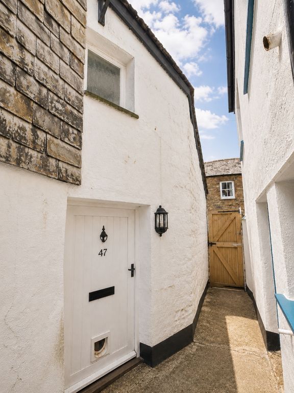 Property photo 2 of 5