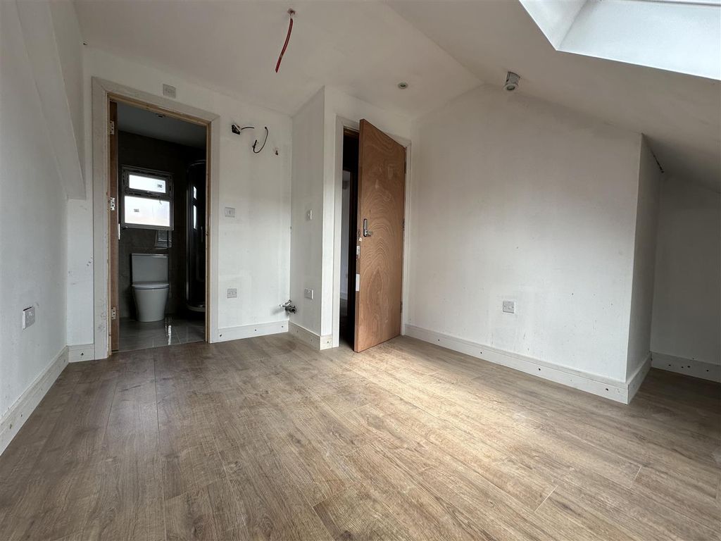Property photo 1 of 4 Img_1020.Jpg