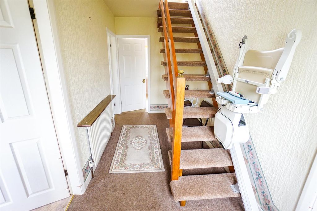 Property photo 3 of 15 Reception Hall